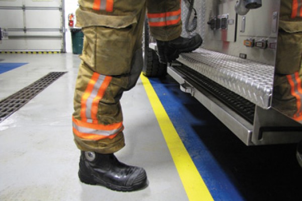 An in depth review of the best firefighter boots of 2018