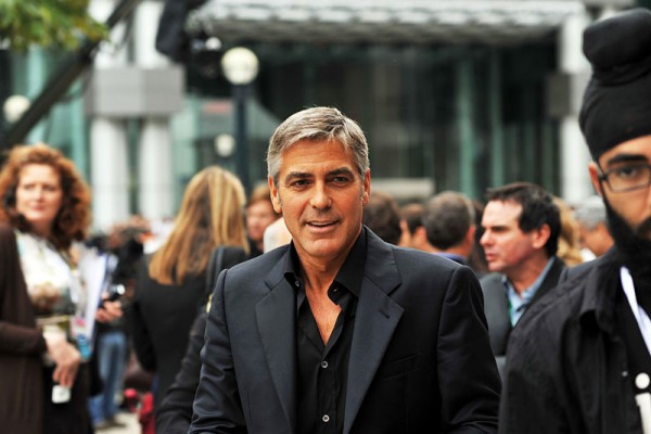 An In Depth Review of the Best Shoes Seen in Pictures of George Clooney in 2019