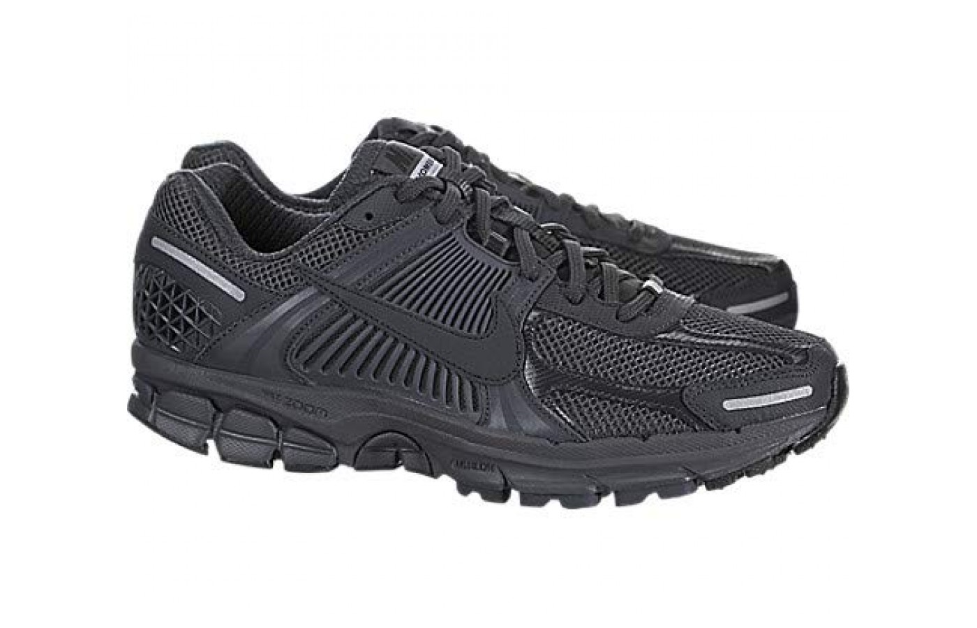 Nike Zoom Vomero 5 pair