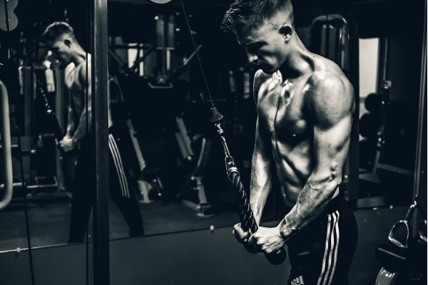  An In Depth Review of the Best Workout DVDs for Men in 2019