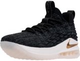 Nike LeBron 15 Low