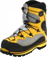 10 Best Mountaineering Boots Reviewed 