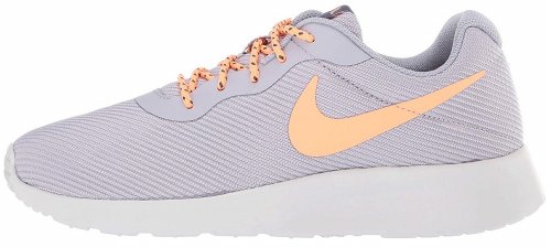 Nike Tanjun