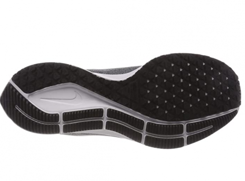 Nike Men’s Air Zoom Pegasus 35 Shield Running Shoes  sole