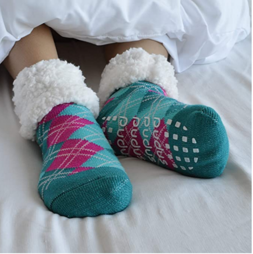 Pudus Cozy Winter Slipper Socks for Women and Men with Non-Slip Grippers