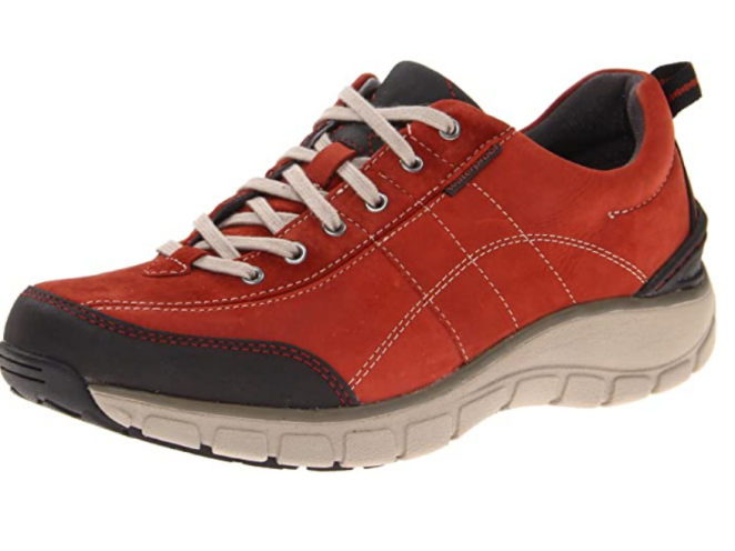 CLARKS Women's Wave Trek